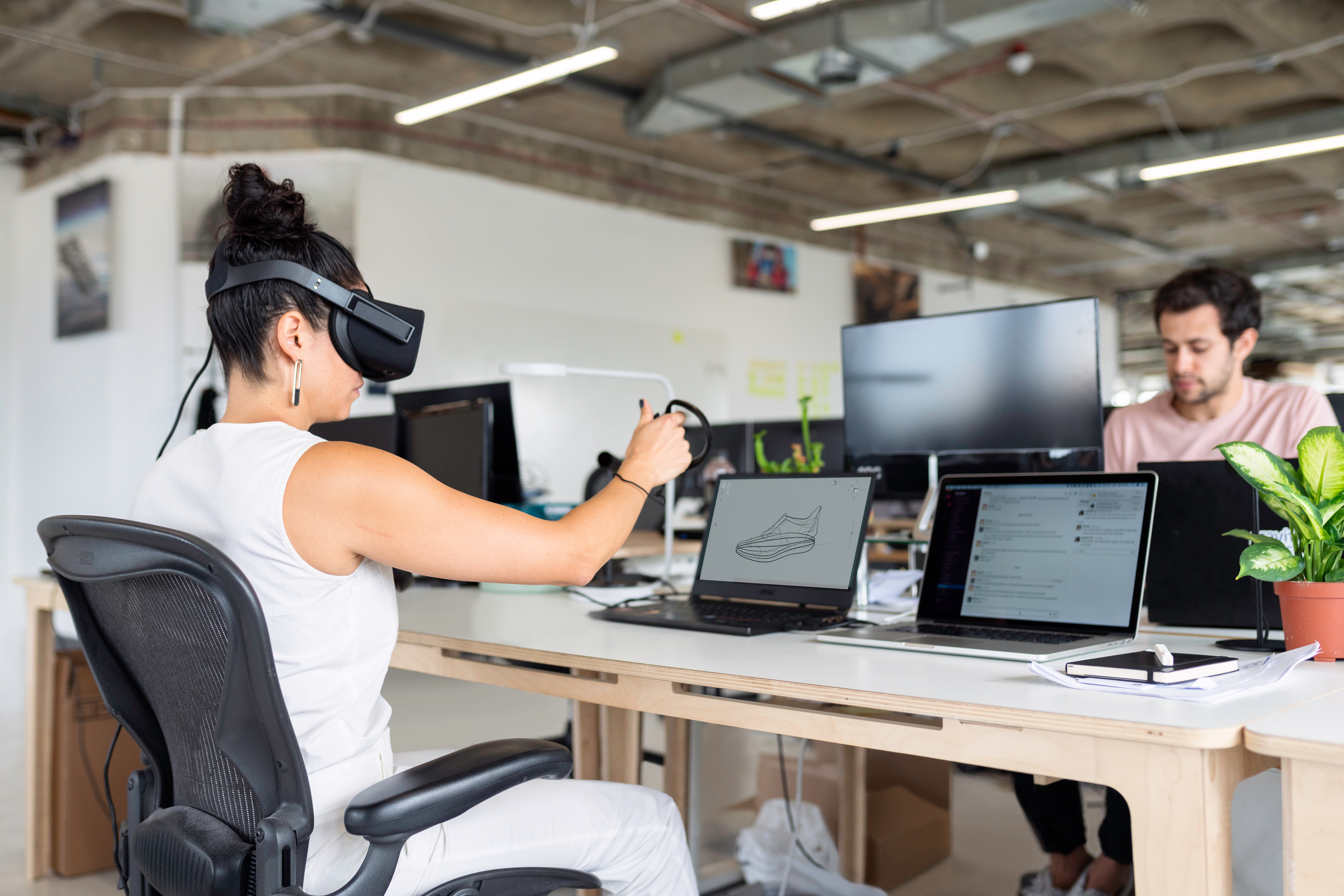 Using Virtual Reality as a workplace tool