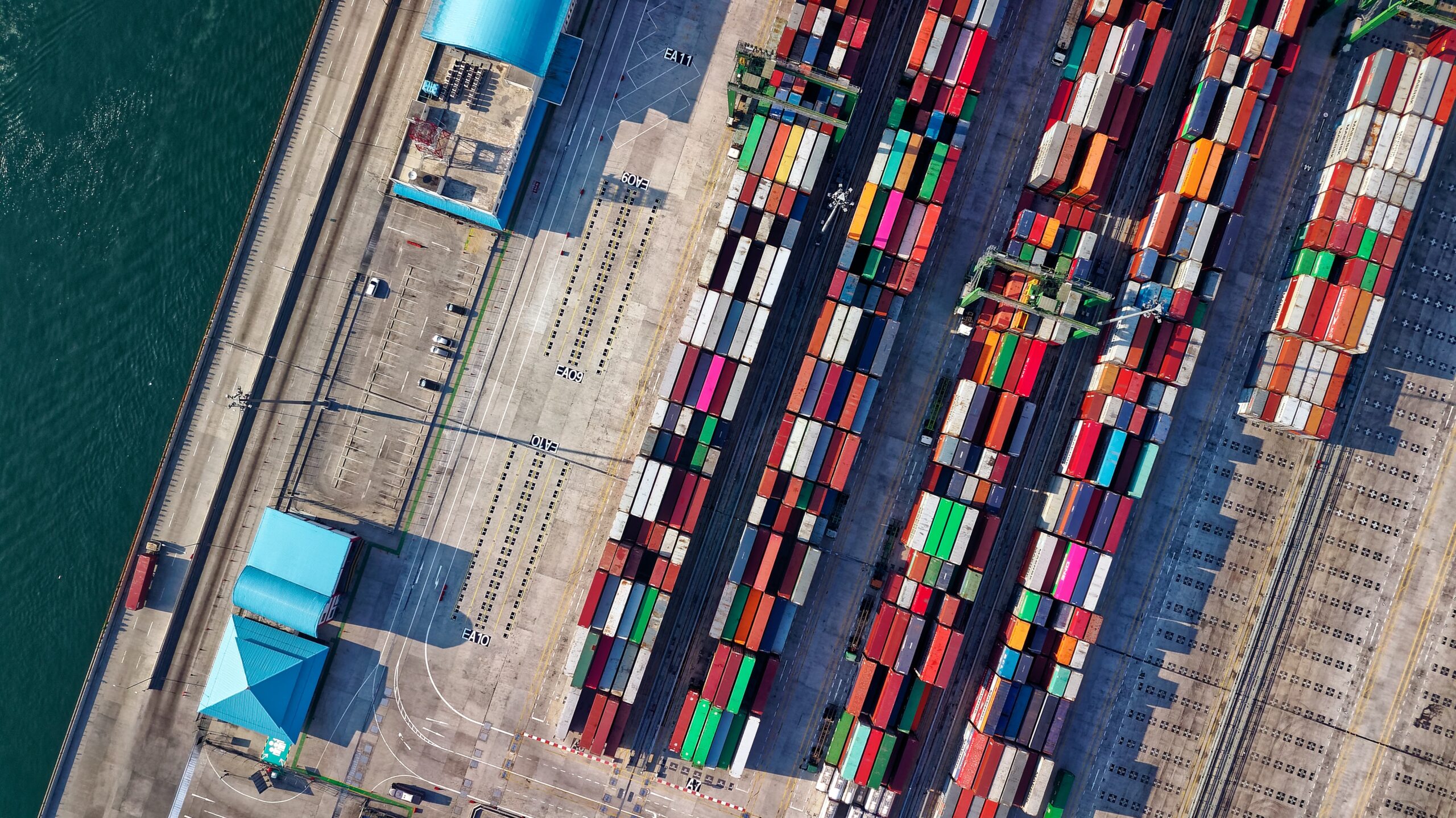 Four new technologies that are helping to modernise transport and logistics